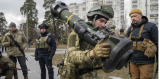 Russia Ukraine War: रूसी सेना में नेपाली नागरिकों की भर्ती पर नेपाल को एतराज, उन्हें वापस स्वदेश भेजने का किया अनुरोध
