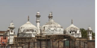 वाराणसी कोर्ट ने ज्ञानवापी मस्जिद के तहखाने में हिंदुओं को पूजा करने की दी इजाजत