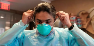 Covid 19 In US: अमेरिका के कई अस्पतालों में मास्क पहनना  जरूरी हो गया है न्यूयॉर्क समेत चार राज्यों ने जारी किए कोविड गाइडलाइंस