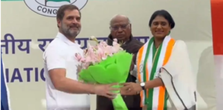 वाईएस शर्मिला ने वाइएसआर तेलंगाना पार्टी को कांग्रेस में आज विलय कर दिया है।