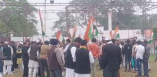 लखनऊ: कांग्रेस की सहारनपुर से यूपी यात्रा कल शाम बीकेटी के मिलन लॉन में उपाध्यक्ष विश्व विजय सिंह के नेतृत्व में लखनऊ पहुंची।