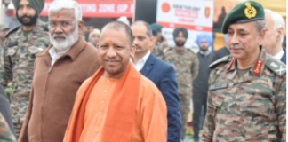 उत्तर प्रदेश के मुख्यमंत्री योगी आदित्यनाथ ने आज लखनऊ में तीन-दिवसीय ‘Know Your Army Festival-2024’ का उद्घाटन किया।