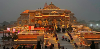 राम मंदिर: सत्य सिद्ध हो रहा है अनुमान, आस्था के शिखर पर रामनगरी चहक रही है; एक दिन में लाखों लोग रामलला के दर्शन कर रहे हैं।