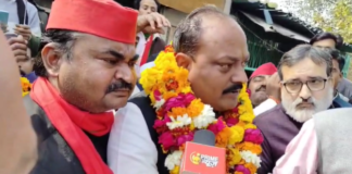 एटा: सपा से टिकट मिलने के बाद, लोकसभा प्रत्याशी देवेश शाक्य ने एटा में पहुंचकर धूमधाम से जनसमर्थन जुटाया