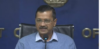 Delhi: केजरीवाल, आतिशी के घर नोटिस देने पहुंची क्राइम ब्रांच की टीम लौटी खाली हाथ, आज फिर दे सकती है दस्तक