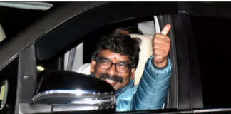 Hemant Soren : पूर्व मुख्यमंत्री हेमंत सोरेन ने अपनी गिरफ्तारी के विरुद्ध सर्वोच्च न्यायालय में दाखिल याचिका में स्वयं को निर्दोष बताया