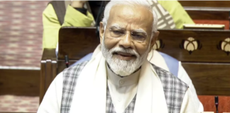 PM Modi: पीएम मोदी ने अपने 400 पार दावे को लेकर कांग्रेस अध्यक्ष मल्लिकार्जुन खरगे पर कटाक्ष किया।