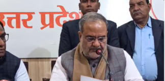 मोदी योगी की सरकार: गरीबों के लिए उठाए कदम, योजनाओं का लाभ ऑनलाइन उपलब्ध, चरण सिंह के संकल्प को पूरा किया।