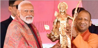 लखनऊ: पीएम मोदी ने आज लखनऊ में ग्राउंड ब्रेकिंग सेरेमनी का उद्घाटन किया।