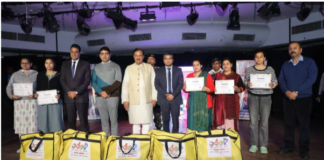 ग्राउंड ब्रेकिंग सेरेमनी: नोएडा में सात लाख रोजगार, 1.8 लाख करोड़ की निवेश परियोजनाओं का हुआ शिलान्यास
