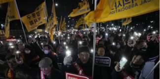 South Korea में 6 हजार से ज्यादा डॉक्टरों ने दिया इस्तीफा, मेडिकल सेवाएं ठप; सरकार के एक फैसले से मचा हाहाकार
