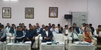 लखनऊ : नगर निगम लखनऊ सदन में पेश हुआ बजटवित्तीय वर्ष 2024-25 का पेश हुआ बजटचर्चा होने के बाद सदन में बजट हुआ