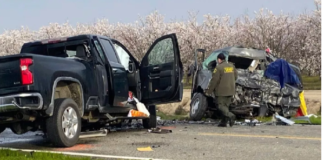 US Road Accident: अमेरिका के कैलिफोर्निया में दर्दनाक हादसा, वैन और ट्रक की टक्कर में आठ लोगों की मौत; एक घायल