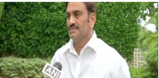 Andhra Pradesh: नरसापुरम से सांसद रघु रामकृष्ण राजू ने वाईएसआरसीपी से दिया इस्तीफा, CM रेड्डी से लंबे समय से रहे है मतभेद