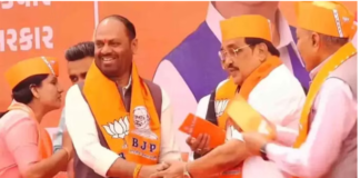 कांग्रेस को एक और बड़ा झटका, राज्यसभा सांसद नारण राठवा अपने बेटे संग BJP में हुए शामिल