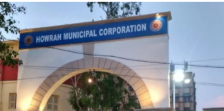 दिल्ली के बाद अब बंगाल के हावड़ा नगर निगम ने बड़े नालों की सफाई के लिए बैंडिकूट रोबोट को उतारा है।