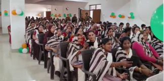 अमेठी – अमेठी गौरीगंज में केंद्रीय मंत्री स्मृति ईरानी ने आयोजित आशा सम्मेलन में भाग लिया