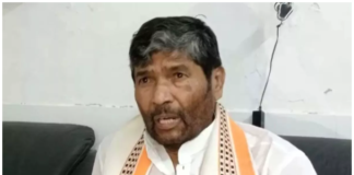 Bihar Politics: चुनावी घोषणा के बाद पशुपति पारस को बड़ा झटका, कई नेताओं ने मारी ‘पलटी