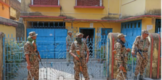 West Bengal: बंगाल के मंत्री चंद्रनाथ सिन्हा के घर से ED ने जब्त किए 41 लाख रुपये, मोबाइल भी हुआ जब्त