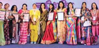 Nari Shakti Samman: सामाजिक वर्जना तोड़ कीर्तिमान गढ़ रहीं महिलाएं, उत्कृष्ट कार्य के लिए किया गया सम्मानित