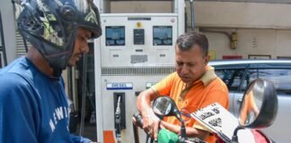 पेट्रोल-डीजल और सीएनजी की कीमतों में बढ़ोतरी के बाद जानें प्रमुख शहरों में क्या रेट है
