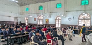 रेलवे ने हिमालयी विरासत का जश्न मनाने के लिए डीएचआर साहित्य महोत्सव का किया आयोजन।