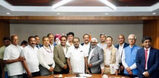 ई-बस और ई-ट्रकों को बढ़ावा देने के लिए कुमारस्वामी ने उच्चस्तरीय बैठक की