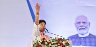 अदाणी ग्रुप का 2,500 करोड़ रुपए का निवेश ग्वालियर-चंबल अंचल को अग्रणी डिफेंस हब के रूप में स्थापित करेगा: सिंधिया