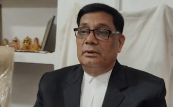 राम मंदिर चढ़ावा मामला: वकीलों की शिकायत पर एफआईआर न होने से फैजाबाद बार एसोसिएशन में नाराजगी, आंदोलन की चेतावनी 1783516435 202607083856781