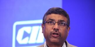 सरकार इंस्टाग्राम नोटिस मामले में मेटा के जवाब की समीक्षा के बाद अगला कदम उठाएगी : आईटी सचिव