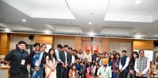 पीयूष गोयल ने एमपी लीड फेलो को नवाचार अपनाने और विकसित भारत में योगदान देने के लिए किया प्रोत्साहित
