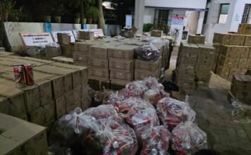 गुजरात पुलिस ने महिसागर में 1.56 करोड़ रुपए से अधिक की शराब जब्त की, सात गिरफ्तार 1783888942 202607123862203