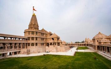 राम मंदिर चंदा गबन मामले में निर्मोही अखाड़ा पहुंचा सुप्रीम कोर्ट, ट्रस्ट पुनर्गठन और ऑडिट की मांग 1784401954 20260323732f