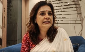 केंद्र सरकार जवाबदेही से भाग रही, युवाओं की चिंताओं की अनदेखी : प्रियंका चतुर्वेदी 1784654377 202607213873562