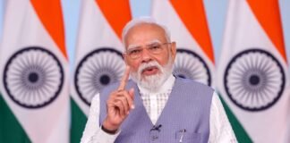 पश्चिम एशिया संकट को लेकर पीएम मोदी ने बुलाई सीसीएस की बैठक, भारतीयों की सुरक्षा के दिए निर्देश