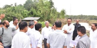 गुजरात सरकार वलसाड और नवसारी में बाढ़ से प्रभावित व्यापारियों को आर्थिक मदद देगी
