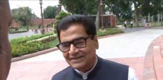 'वंदे मातरम में नहीं करना चाहिए था संशोधन', रामगोपाल यादव ने विधेयक पास होने पर दी प्रतिक्रिया