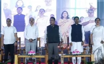 असम: बिस्वनाथ में शिक्षा के क्षेत्र में सराहनीय पहल, विधायक पल्लब लोचन दास ने शुरू की 'दीक्षा' योजना 1785689561 202608023889094