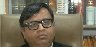 नितिन गडकरी के ई20 डीपफेक वीडियो मामला: मुंबई कोर्ट ने 'मेटा' और 'एक्स' से मांगी अपलोडर्स की जानकारी