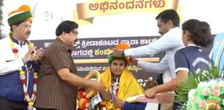 सीडब्ल्यूजी पदक विजेता शिल्पा का घर वापसी पर शानदार स्वागत, बोलीं- भविष्य में भी देश और कर्नाटक के लिए मेडल जीतूंगी