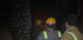 वैशाली के ग्रीन स्ट्रीट अपार्टमेंट में बंद फ्लैट में लगी भीषण आग, दमकल ने समय रहते पाया काबू, टला बड़ा हादसा
