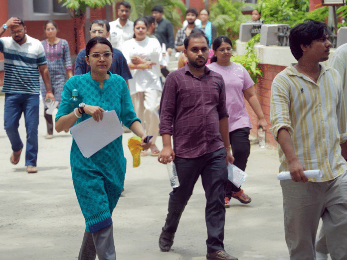 यूपीपीएससी-2025 मेंस के सफल अभ्यर्थियों को इंटरव्यू की तैयारी का मॉक मंच, योगी सरकार ने बढ़ाया आत्मविश्वास
