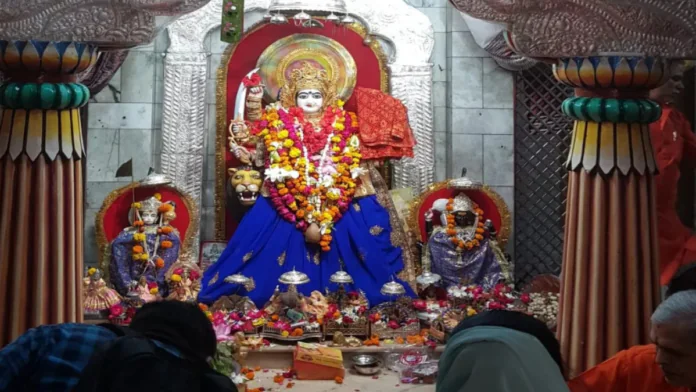 योगी सरकार सप्तमी से नवमी तक मंदिरों में कराएगी देवी गीत व दुर्गा सप्तशती पाठ का आयोजन