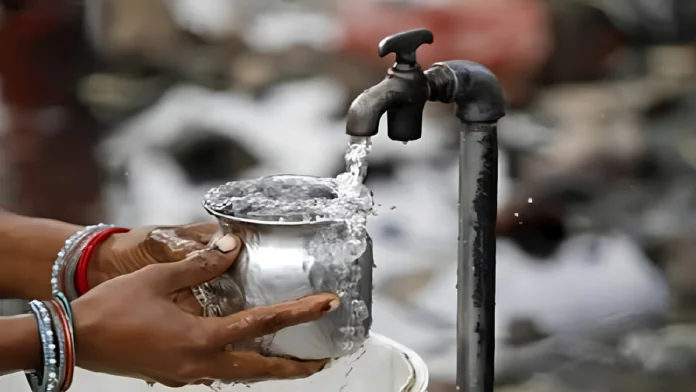 योगी सरकार के प्रयासों से यूपी की शहरी पेयजल व्यवस्था को मिली मजबूती, 17,431 किमी पाइपलाइन का निर्माण पूरा
