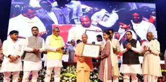 मुख्यमंत्री योगी आदित्यनाथ ने पूर्वदशम (9-10) तथा दशमोत्तर कक्षाओं के 4.60 लाख से अधिक विद्यार्थियों के खाते में हस्तांतरित की 148 करोड़ रुपये से अधिक छात्रवृत्ति/शुल्क प्रतिपूर्ति