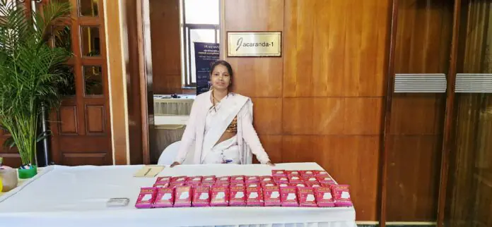 योगी सरकार में महिला सशक्तीकरण को नई गति, स्वयं सहायता समूह की ताकत से महिलाएं गढ़ रहीं आत्मनिर्भरता की नई इबारत